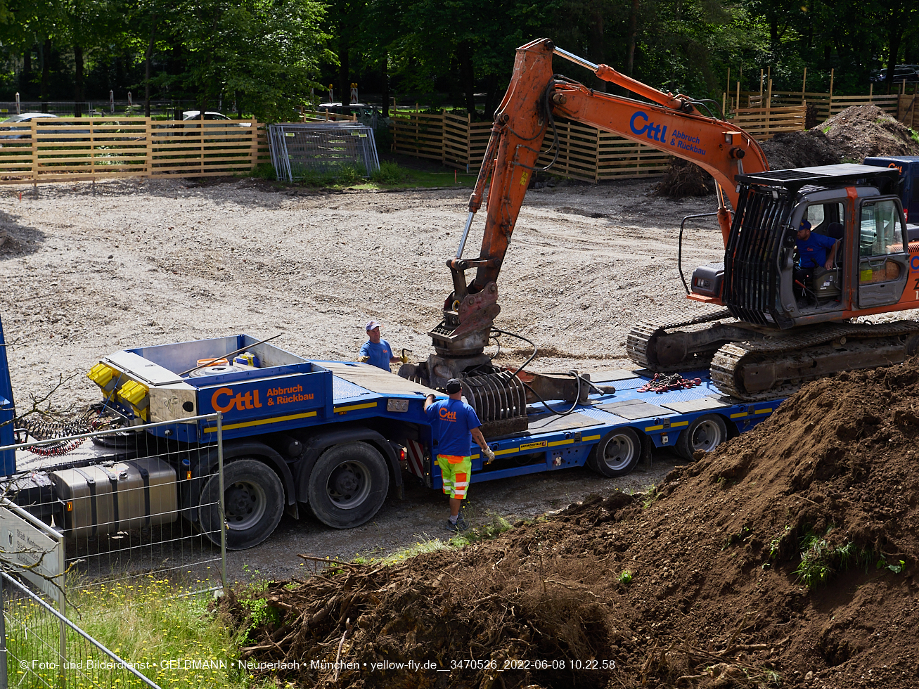 08.06.2022 - Baustelle zur Mütterberatung und Haus für Kinder